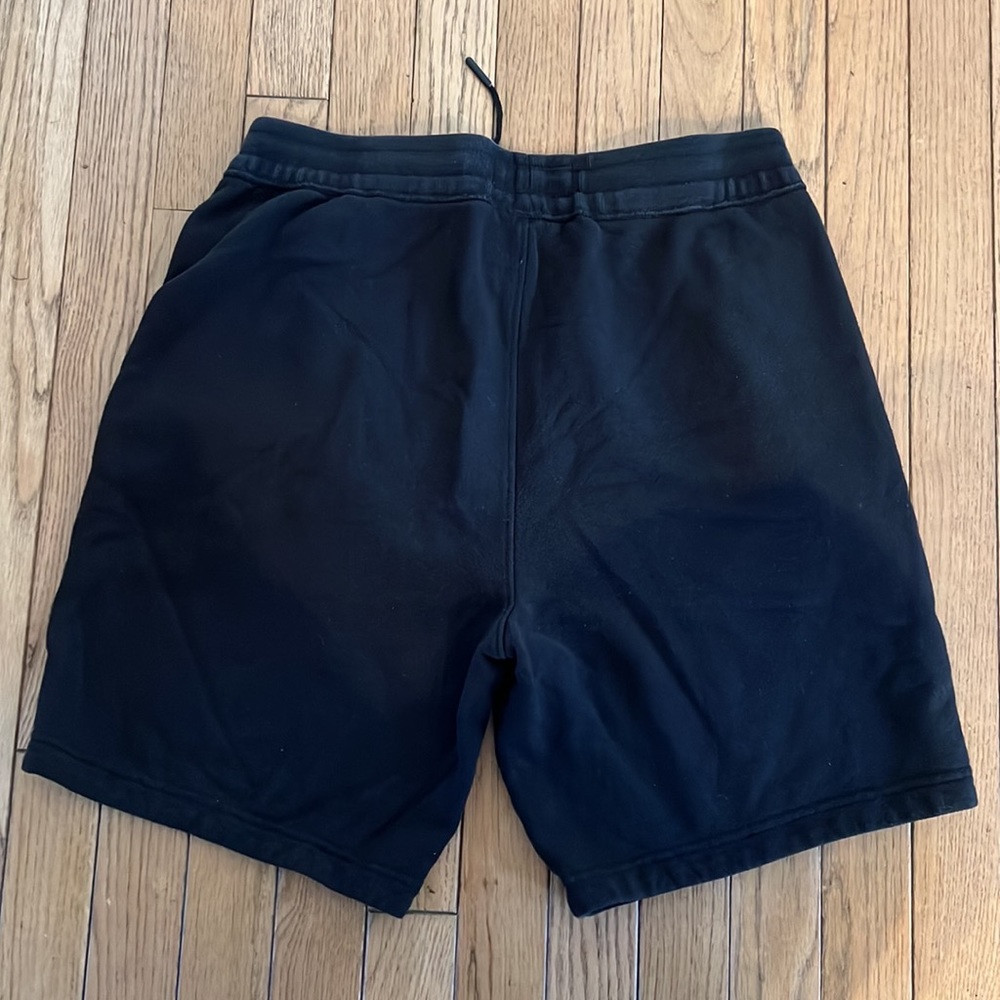 Black Abercrombie & Fitch shorts - Picture 2 of 6